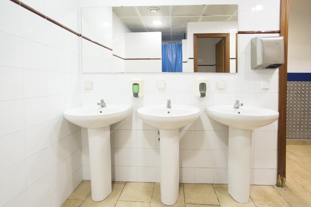 Center-Ramblas Guest House Barcelona Luaran gambar