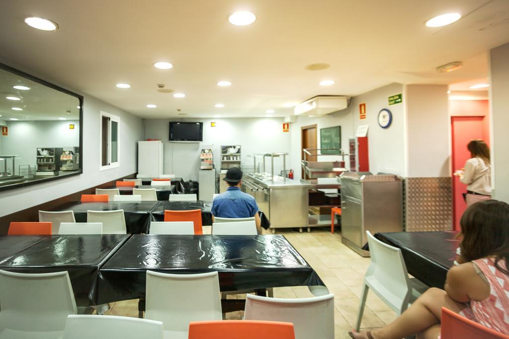 Center-Ramblas Guest House Barcelona Luaran gambar