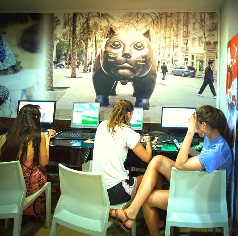 Center-Ramblas Guest House Barcelona Luaran gambar